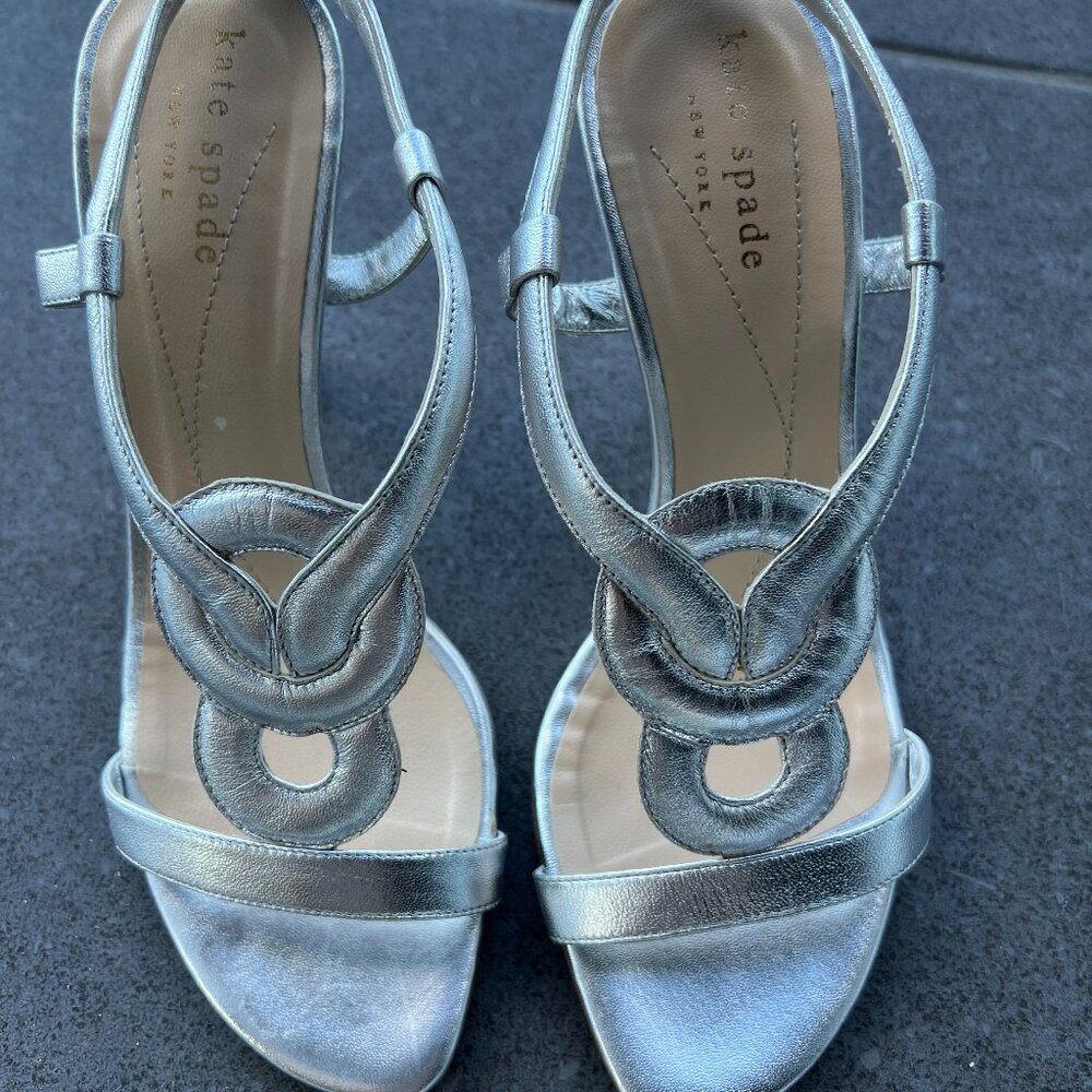 Kate Spade Silver leather Heel Sandals, Size 6 B